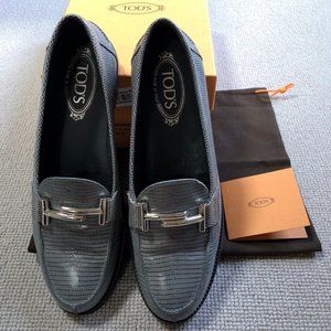 Tod’s Women’s Loafers - Gomma Ru Maxi Dopp…